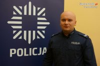 zdjęcie przedstawia wizerunek dzielnicowego sierż. szt. Kajetan Bawecki