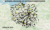 Grafika - mapa Polski z wyznaczonymi województwami, na której wyświetlają się czarne punkty - osoby, które zginęły w wypadkach samochodowych