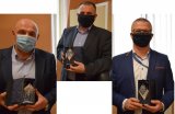 Na zdjęciu widać trzech naczelników: komisarza Piotra Barana, aspiranta sztabowego Mariusza Holi oraz aspiranta sztabowego Zbisława Pawłowskiego