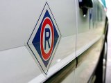 oznaczenie &quot;R&quot; - Ruch Drogowy na białym tle