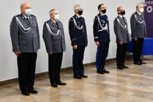 Kadra kierownicza śląskiej Policji, wśród której znajduje się komisarz Waldemar Czapla powołany na stanowisko Pierwszego Zastępcy Komendanta Powiatowego Policji w Tarnowskich Górach