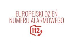 zdjęcie przedstawia napis koloru czerwonego europejski dzień numeru alarmowego, poniżej grafika w kształcie granic polski, słuchawką i widniejącym w środku numerem 112