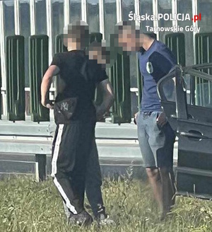 na zdjęciu młodzi mężczyźni