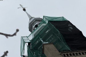 na zdjęciu wieża kościoła