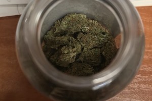 na zdjęciu narkotyki