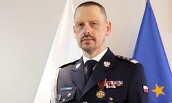 na zdjęciu komendant główny policji
