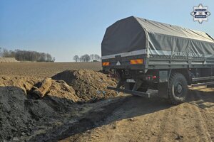 na zdjęciu wóz patrolu saperskiego