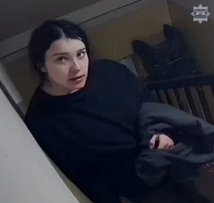 na zdjęciu dziewczyna